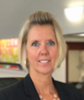 Staff member Lorraine Dugan (ext. 139) from 081783990957