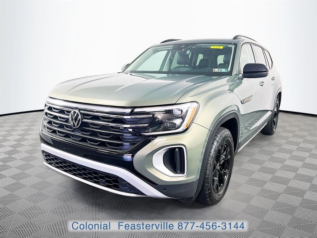 Used 2025 Volkswagen Atlas 2.0T Peak Edition SUV