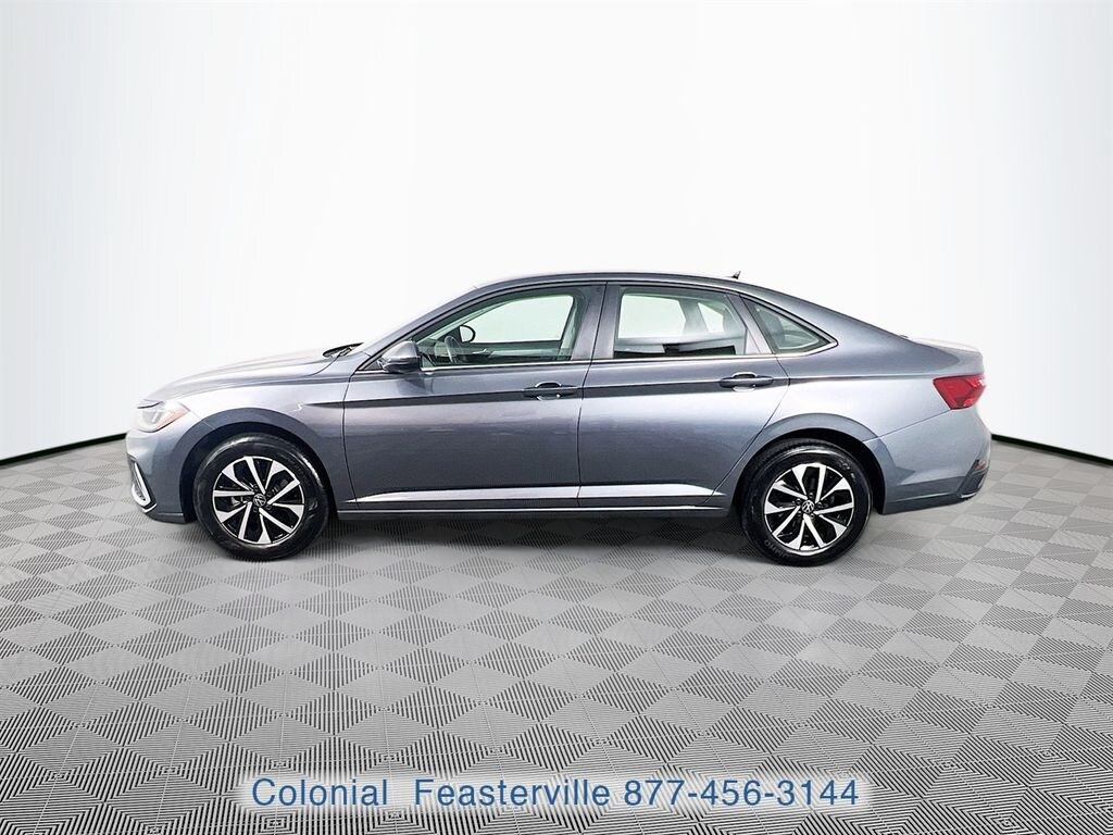 Used 2025 Volkswagen Jetta 1.5T S Sedan