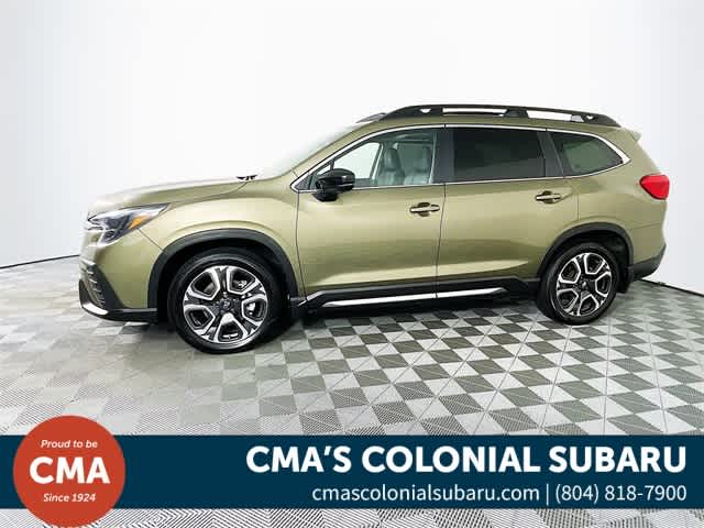 2025 Subaru Ascent Limited photo 4