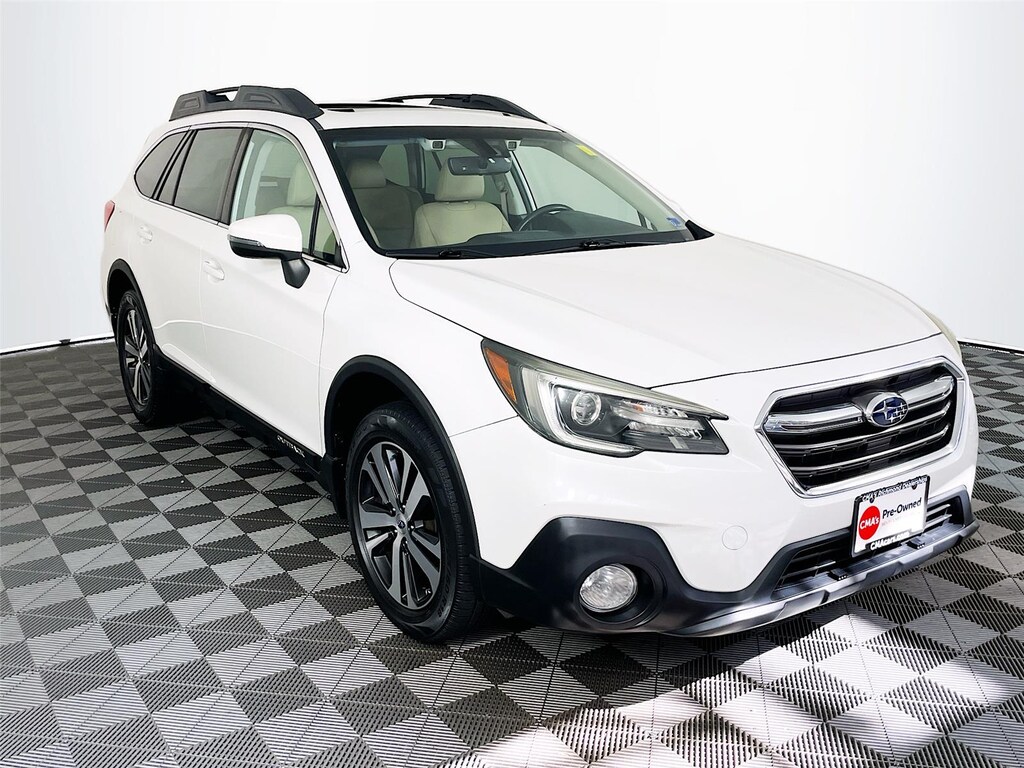 Used 2018 Subaru Outback Limited SUV