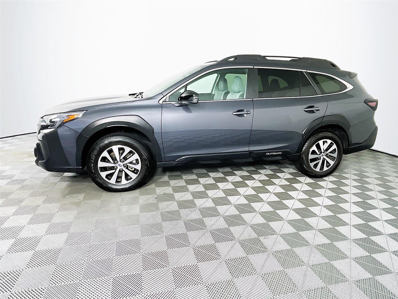 2024 Subaru Outback Premium photo 4