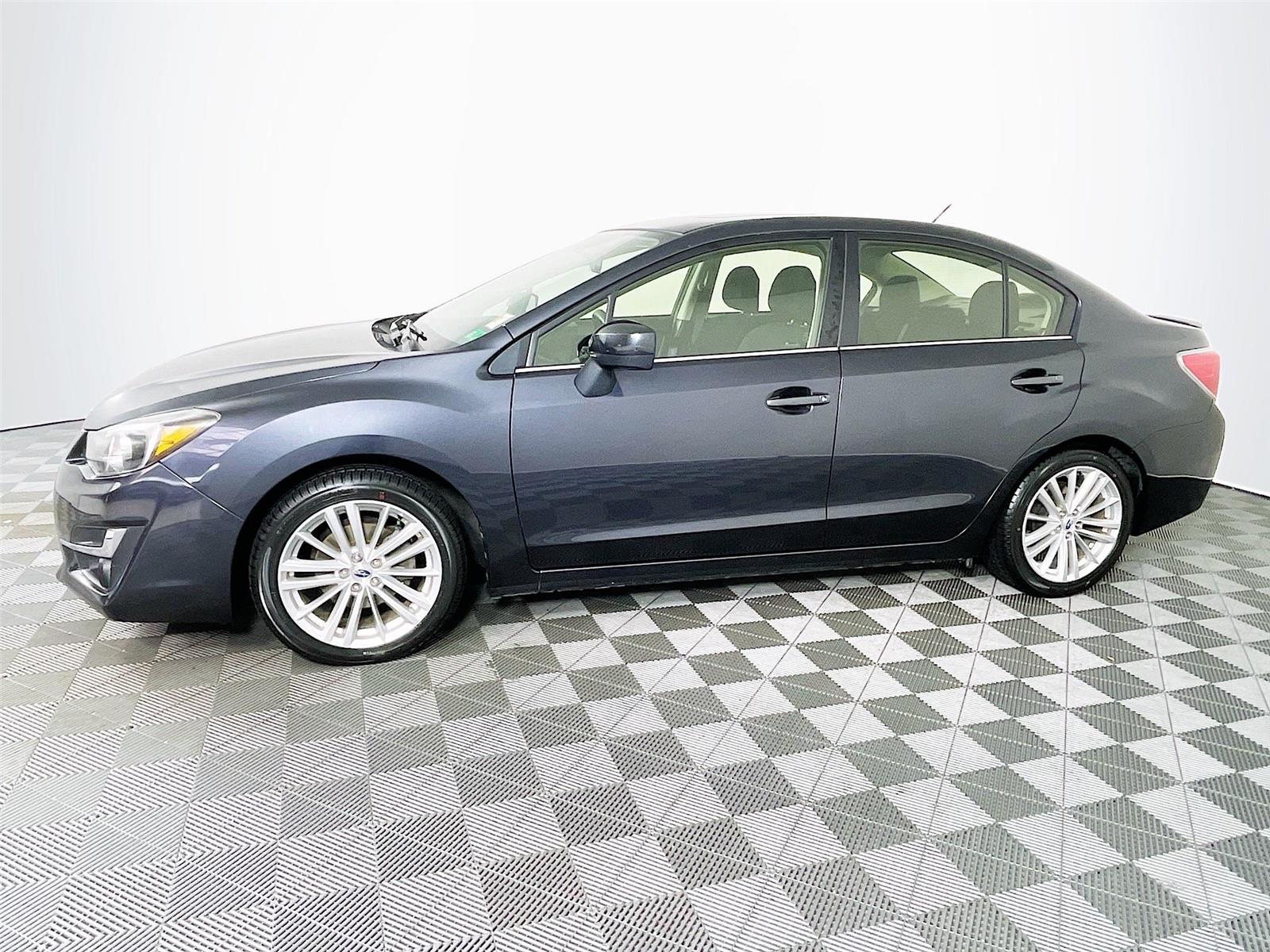 2015 Subaru Impreza Premium photo 4