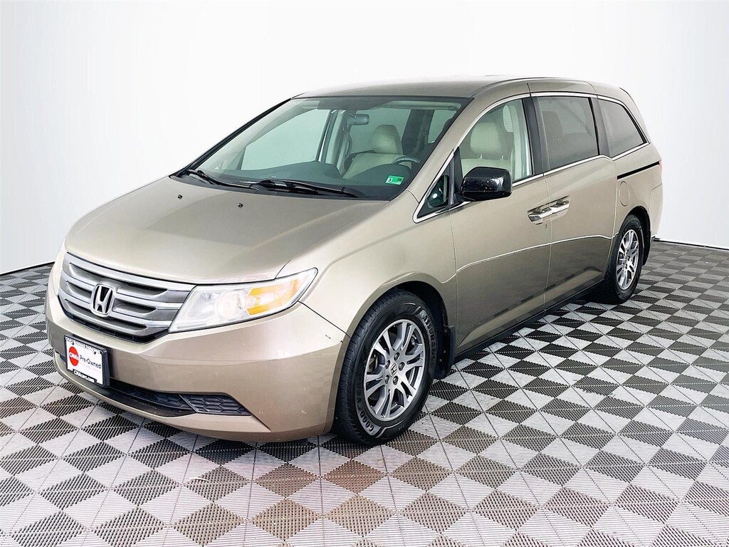 Used 2013 Honda Odyssey EX Van