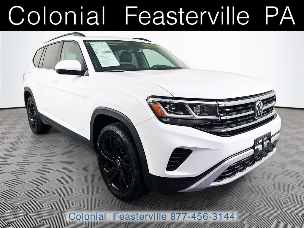 2023 Volkswagen Atlas 3.6L SE w/Tech 4MOTION's photo