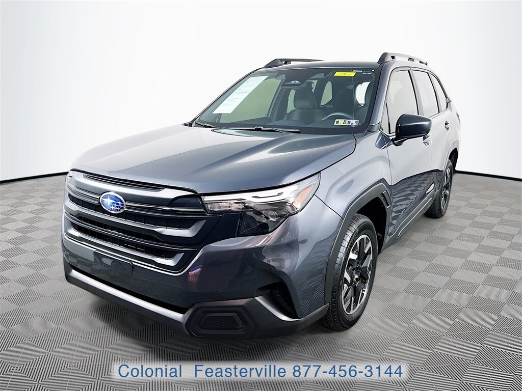 2025 Subaru Forester Base photo 2