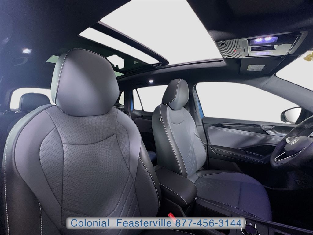 2026 Volkswagen Tiguan SE R-LINE BLACK - Photo 41