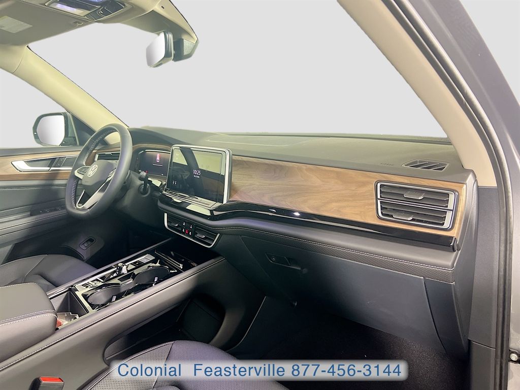 2026 Volkswagen Atlas SE w/Tech - Photo 36