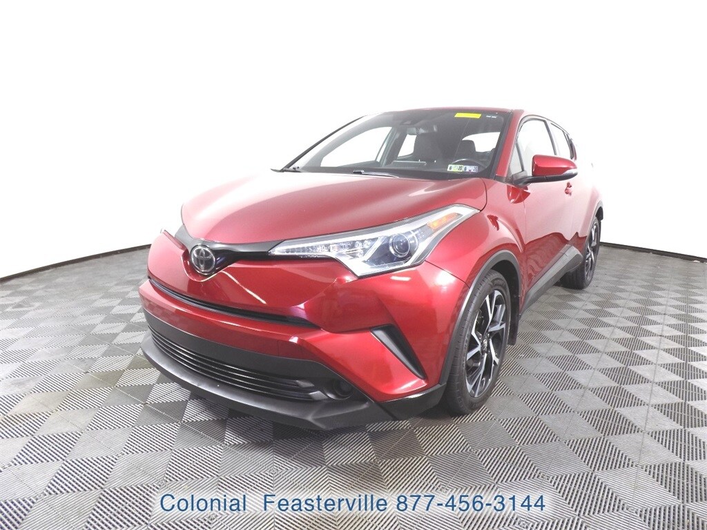 2018 Toyota C-HR XLE photo 4