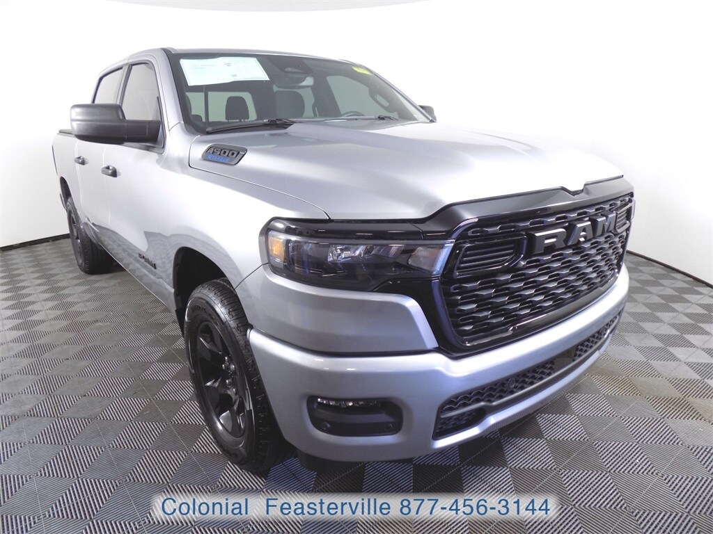 2025 Ram 1500 Tradesman photo 2