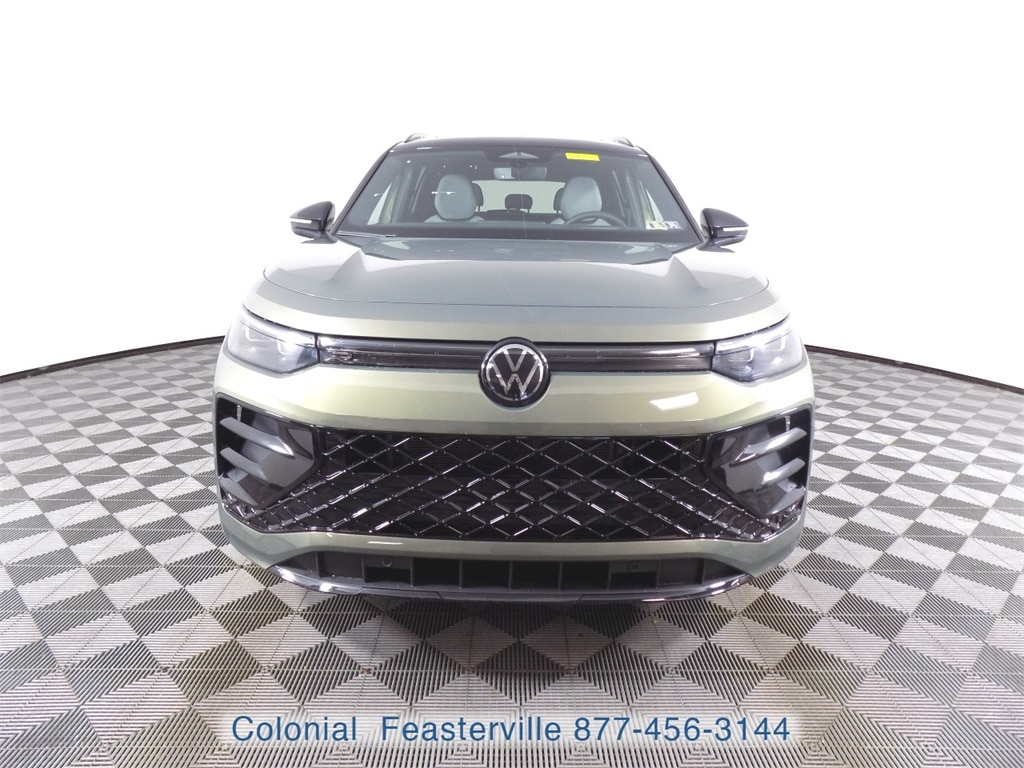 New 2026 Volkswagen Tiguan SE SUV