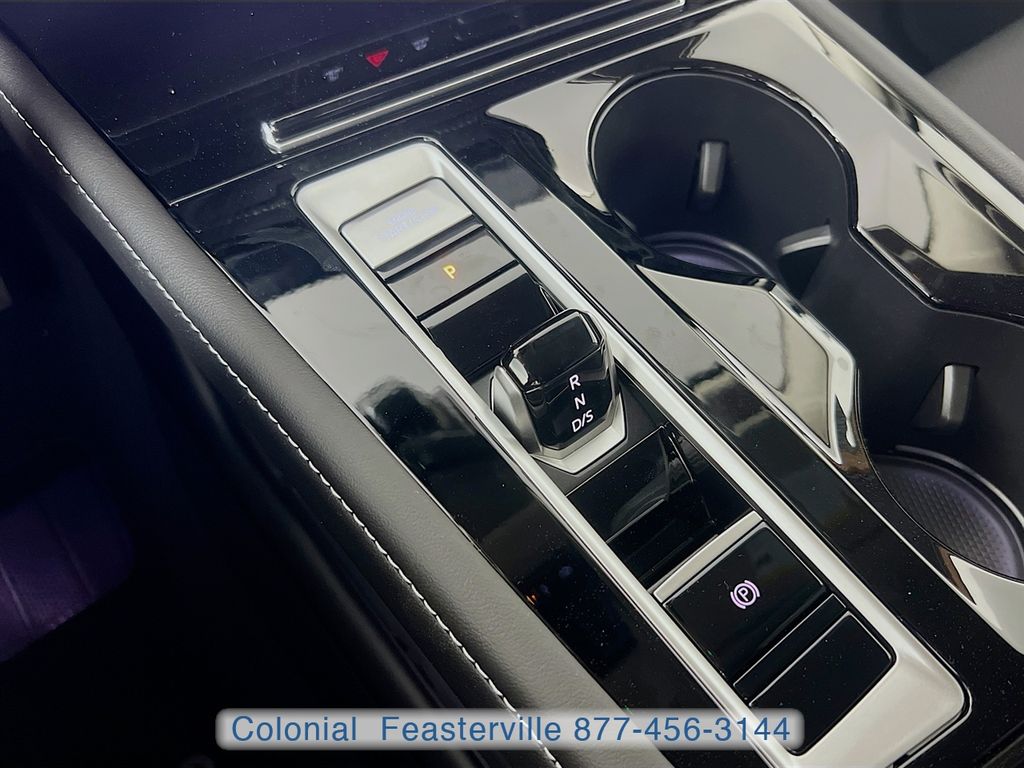 2026 Volkswagen Atlas SE w/Tech - Photo 22