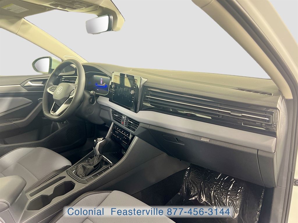 2026 Volkswagen Jetta SE - Photo 34