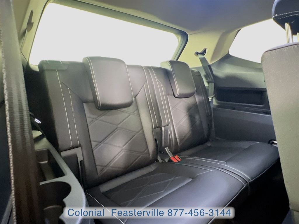 2026 Volkswagen Atlas SE w/Tech - Photo 32