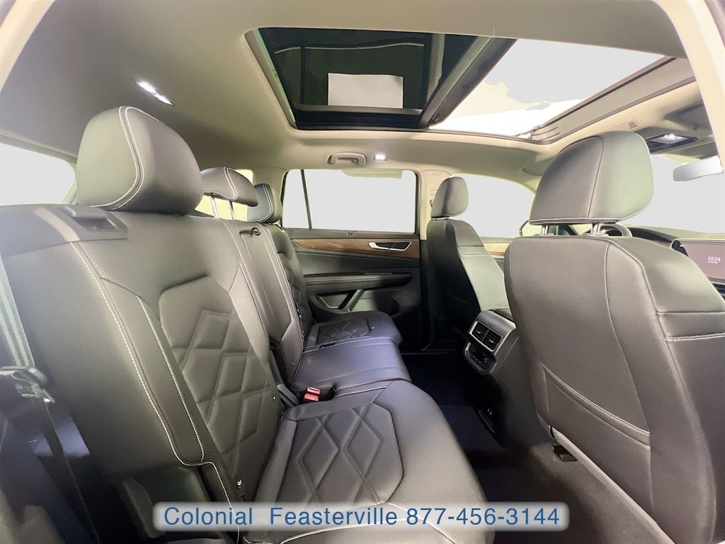 2026 Volkswagen Atlas SE w/Tech - Photo 34