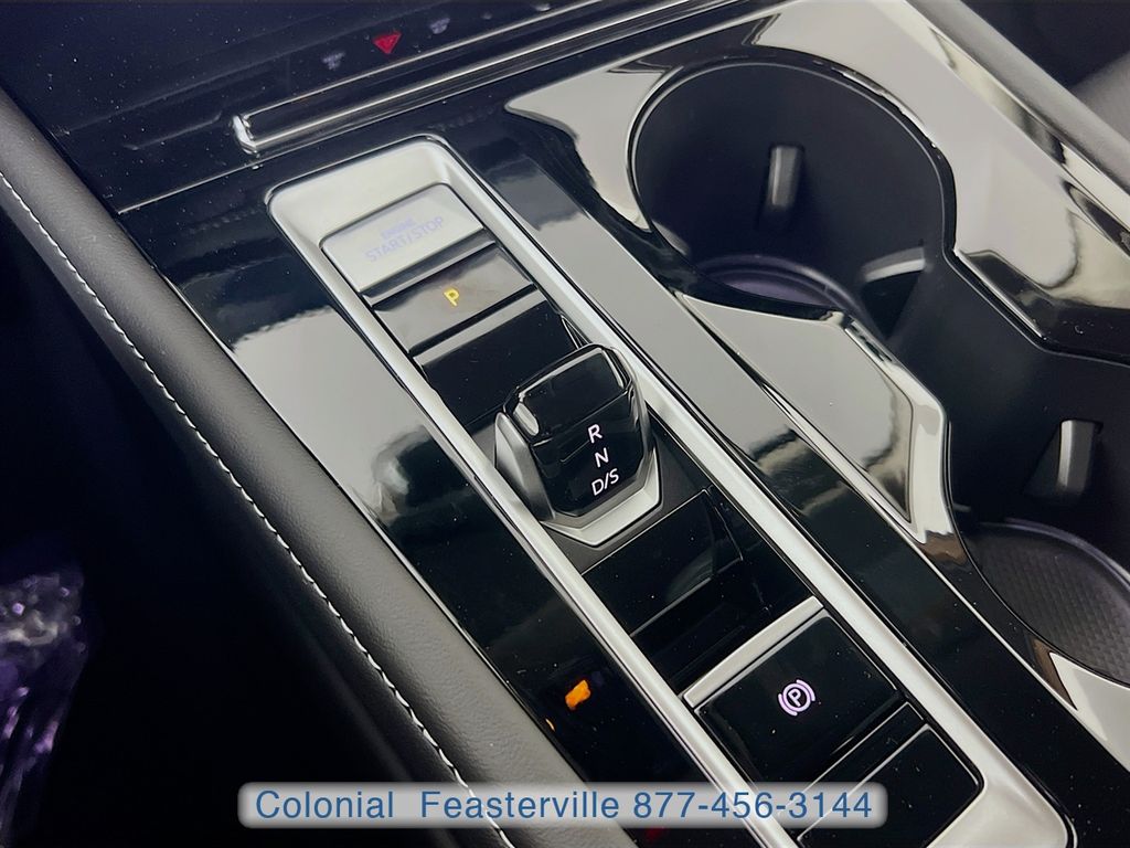 2026 Volkswagen Atlas SE w/Tech - Photo 22