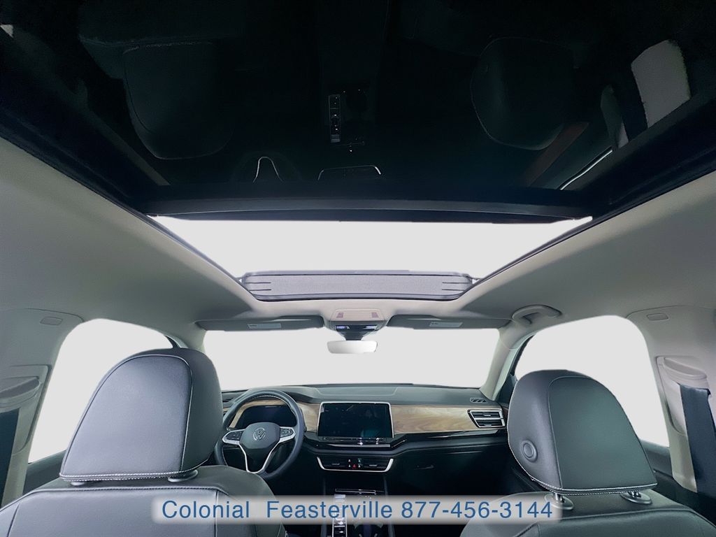 2026 Volkswagen Atlas SE w/Tech - Photo 39