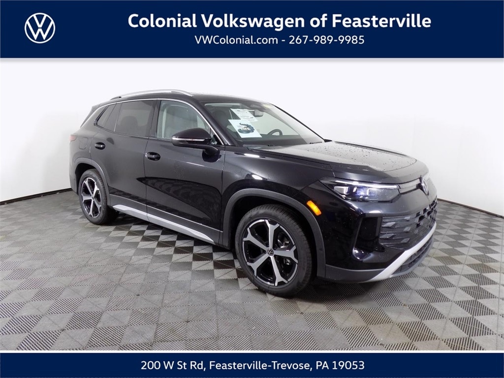 New 2025 Volkswagen Tiguan SE FWD