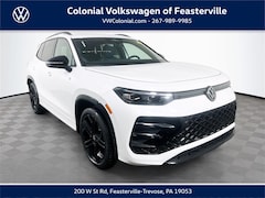 2026 Volkswagen Tiguan 2.0T SE R-Line Black SUV