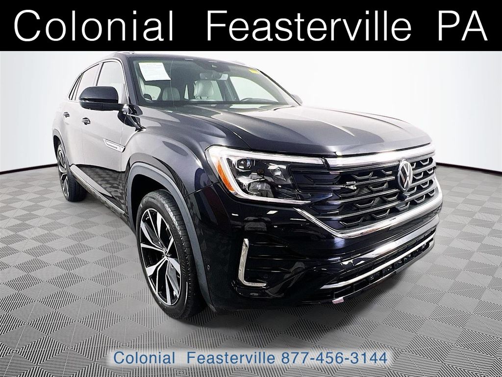 2024 Volkswagen Atlas Cross Sport 2.0T SEL Premium R-Line 4MOTION's photo