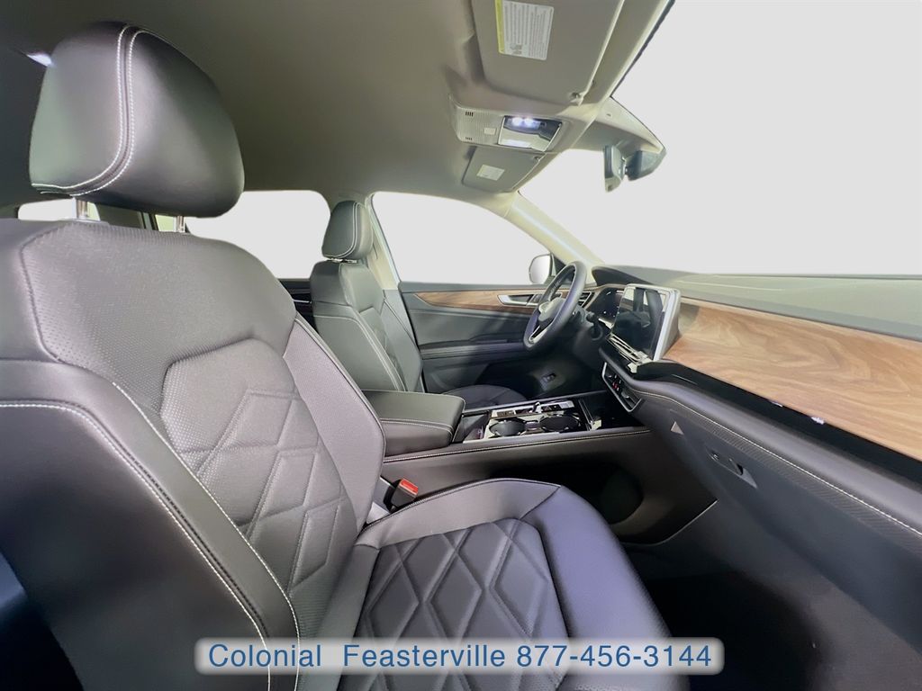 2026 Volkswagen Atlas SE w/Tech - Photo 34