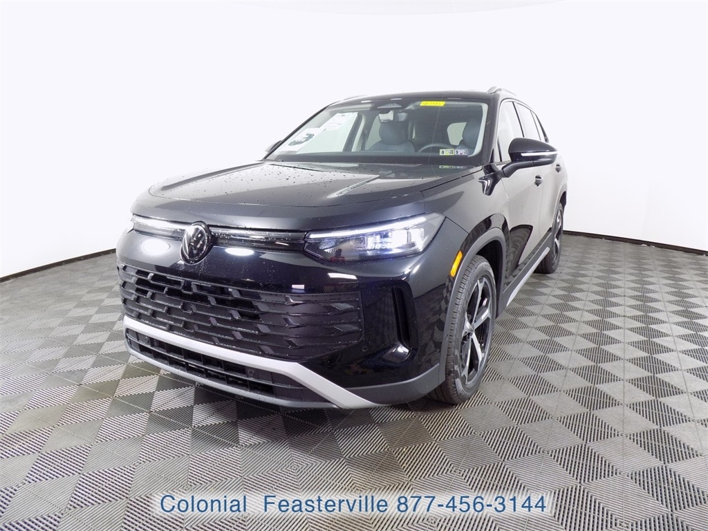 New 2025 Volkswagen Tiguan SE FWD