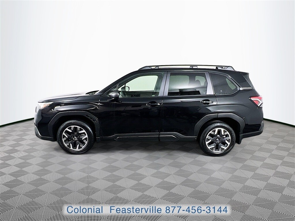 Used 2025 Subaru Forester Premium SUV