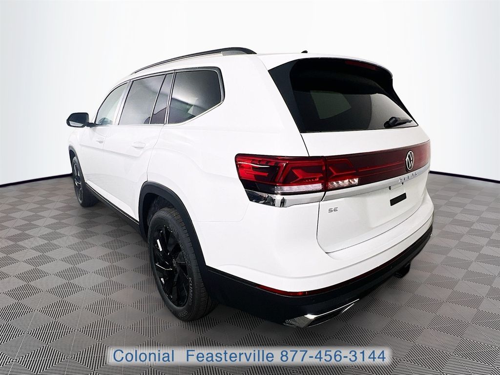 2026 Volkswagen Atlas SE w/Tech - Photo 5