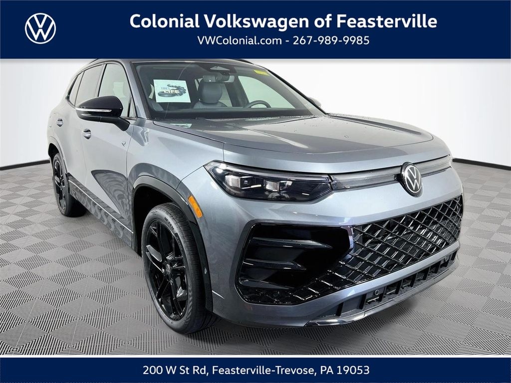 New 2026 Volkswagen Tiguan 2.0T SE R-Line Black SUV