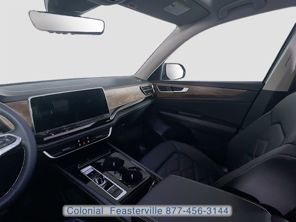 2026 Volkswagen Atlas SE w/Tech - Photo 29