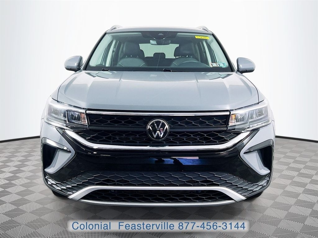 Used 2024 Volkswagen Taos 1.5T SE SUV