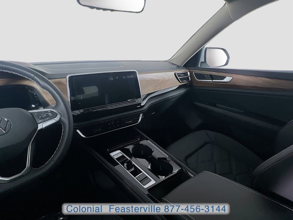 2026 Volkswagen Atlas SE w/Tech - Photo 28