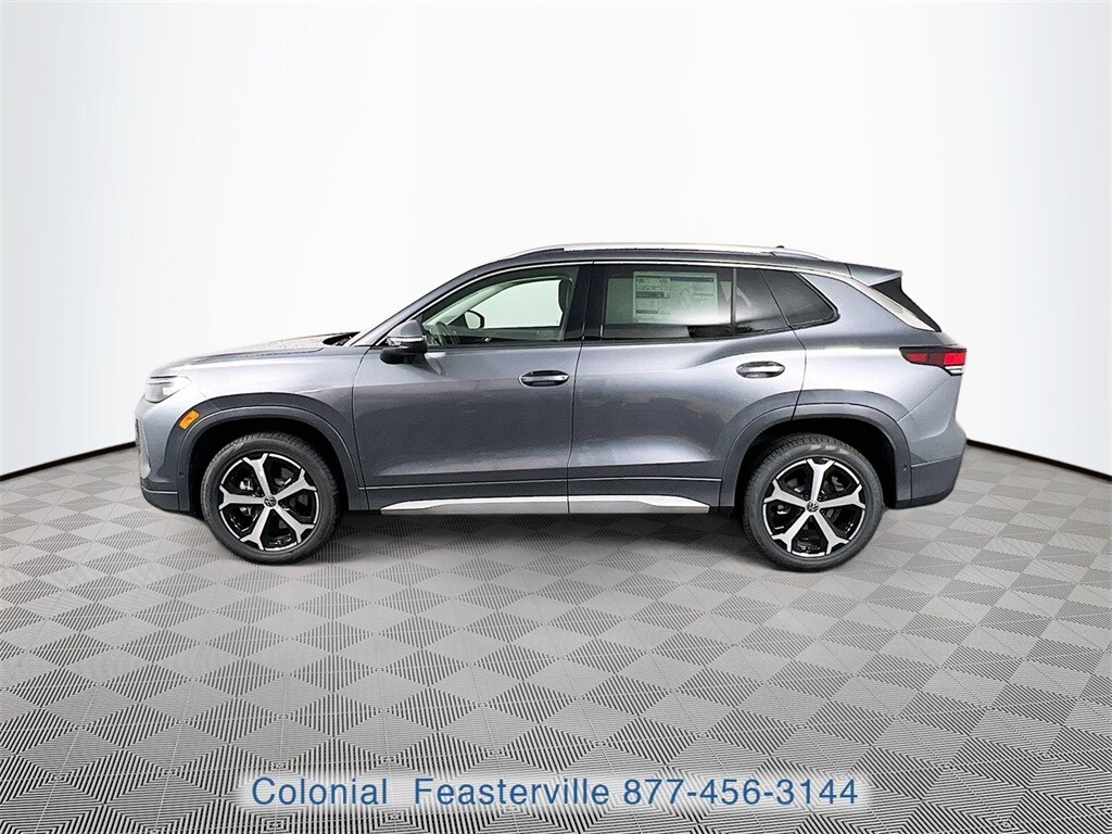 2026 Volkswagen Tiguan SE photo 4