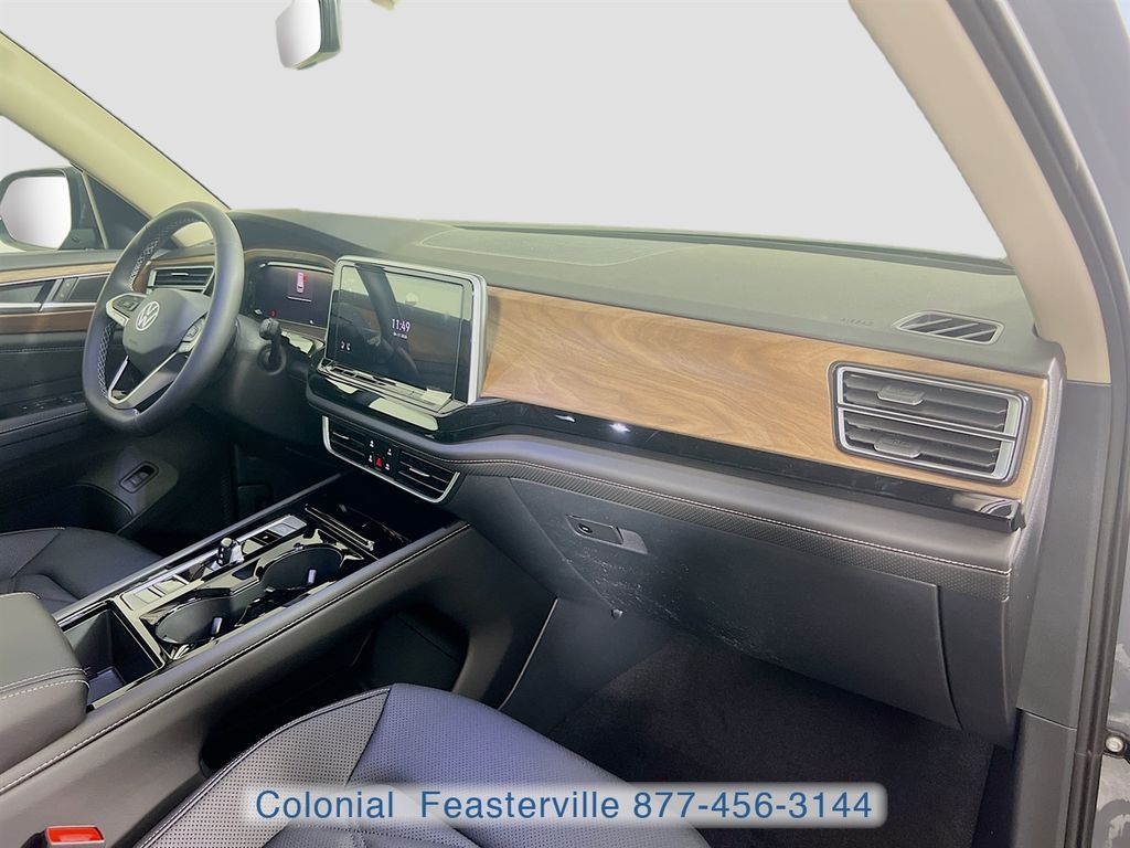 2026 Volkswagen Atlas SE w/Tech - Photo 35