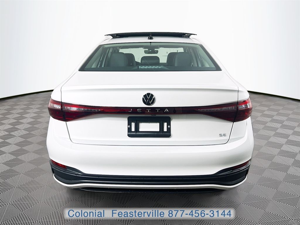 2026 Volkswagen Jetta SE - Photo 6
