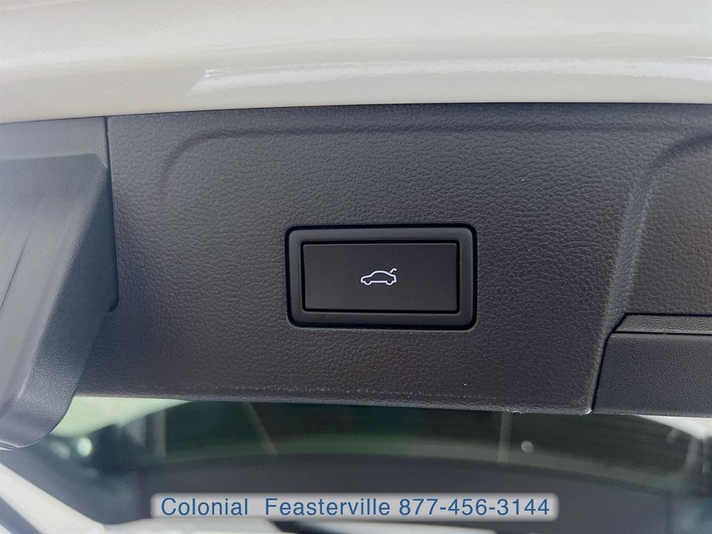 2026 Volkswagen Atlas SE w/Tech - Photo 38