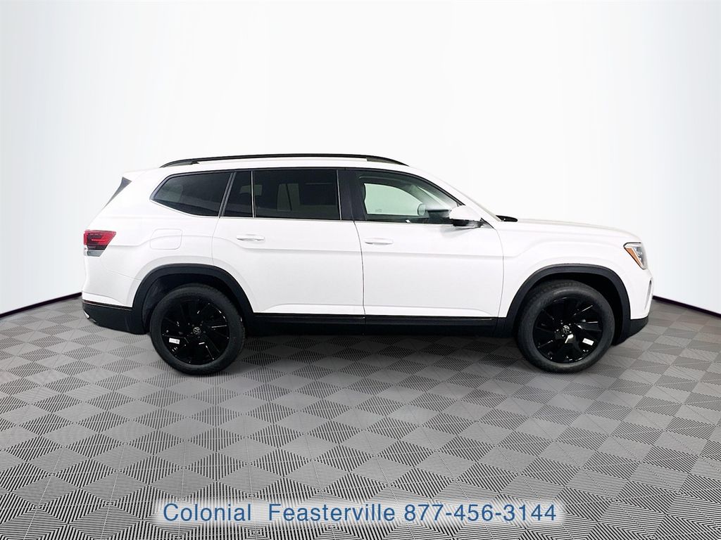 2026 Volkswagen Atlas SE w/Tech - Photo 8