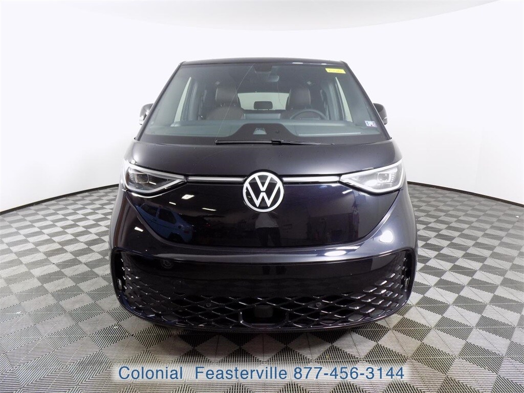 2025 Volkswagen ID. Buzz photo 3