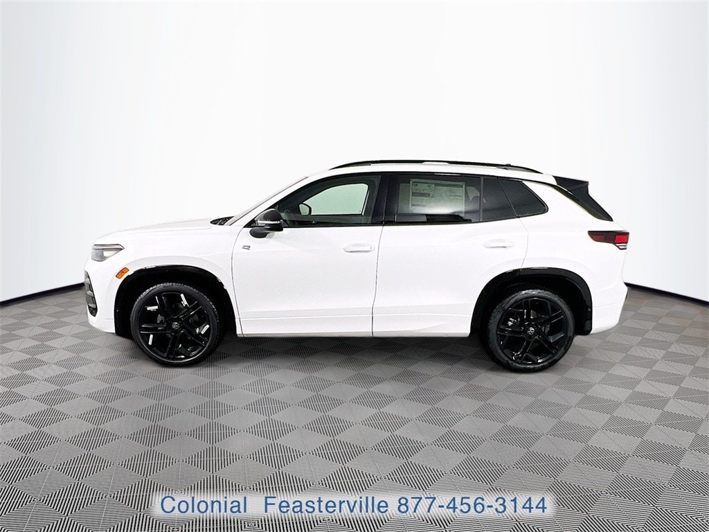 New 2026 Volkswagen Tiguan 2.0T SE R-Line Black SUV