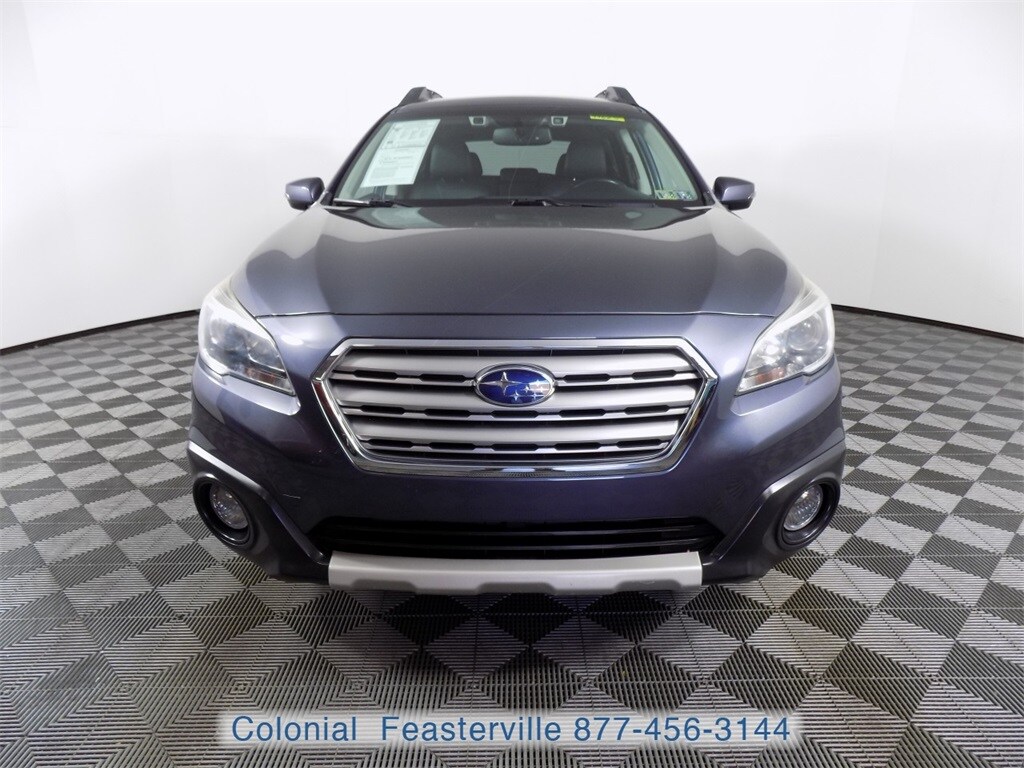 2016 Subaru Outback 3.6R Limited photo 2