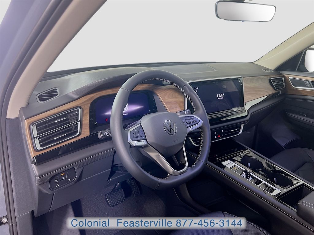 2026 Volkswagen Atlas SE w/Tech - Photo 13
