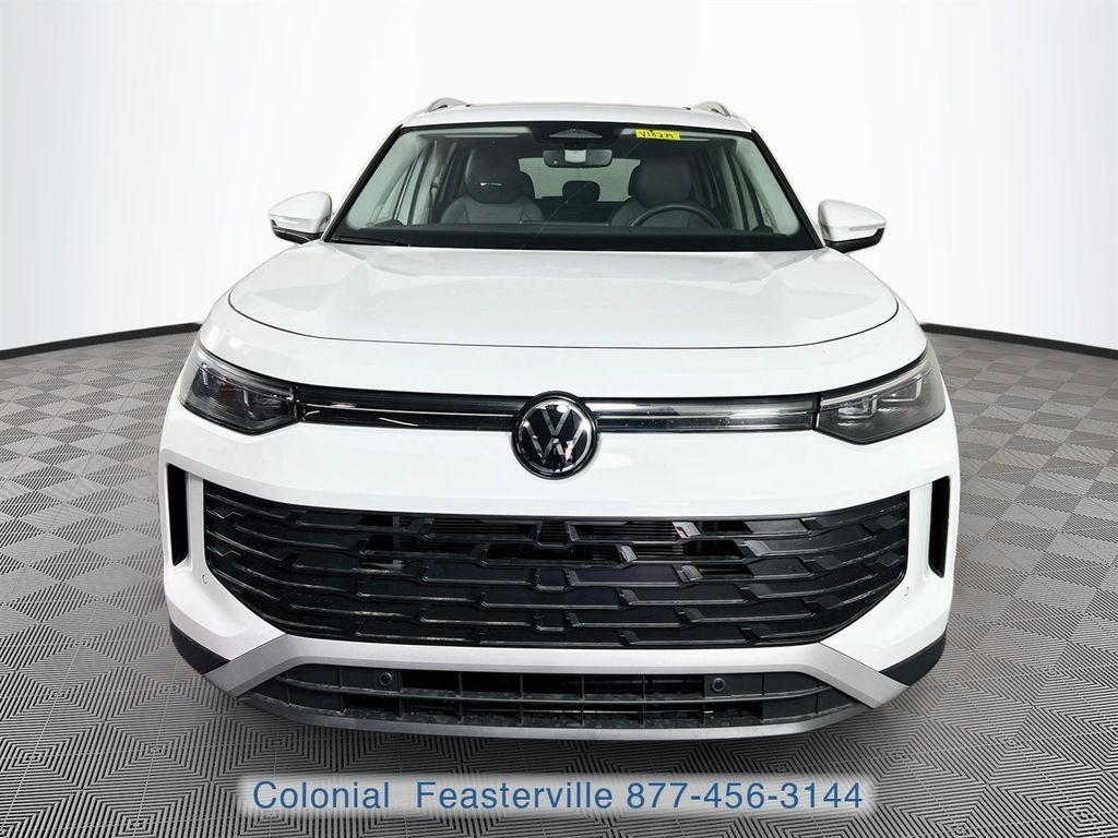 New 2026 Volkswagen Tiguan 2.0T SE SUV
