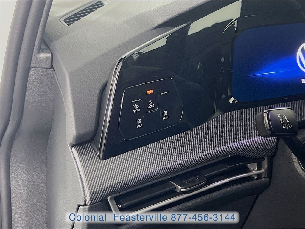 2026 Volkswagen Golf R R - Photo 14