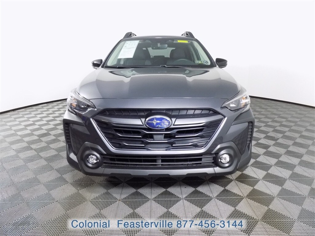 2025 Subaru Outback Premium photo 3
