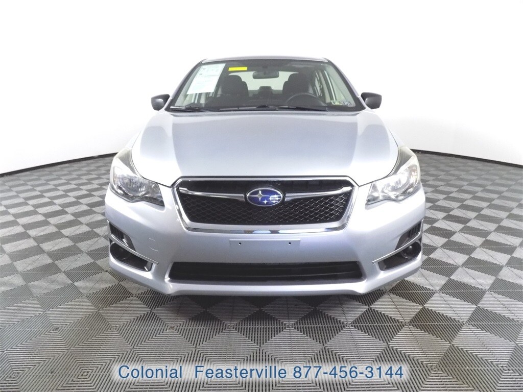2016 Subaru Impreza 2.0i photo 3