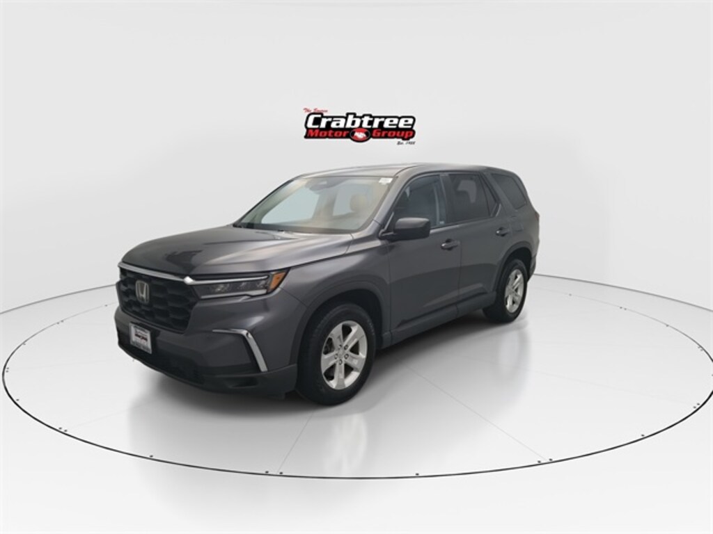 Used 2024 Honda Pilot LX SUV