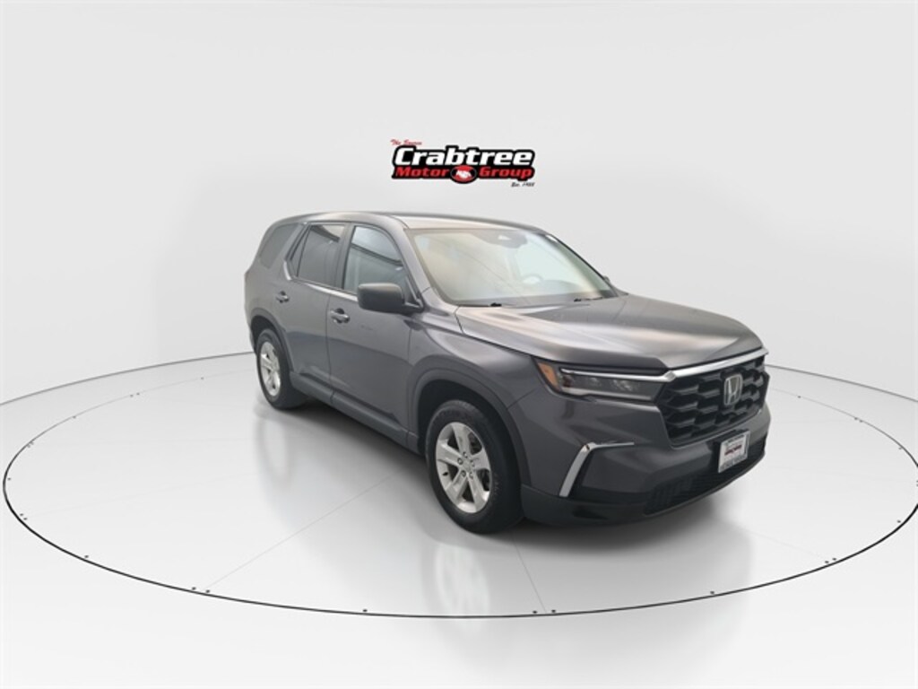 Used 2024 Honda Pilot LX SUV