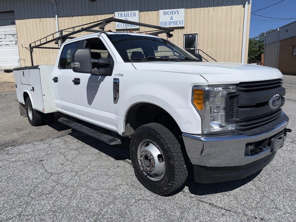 2017 Ford F-350's photo