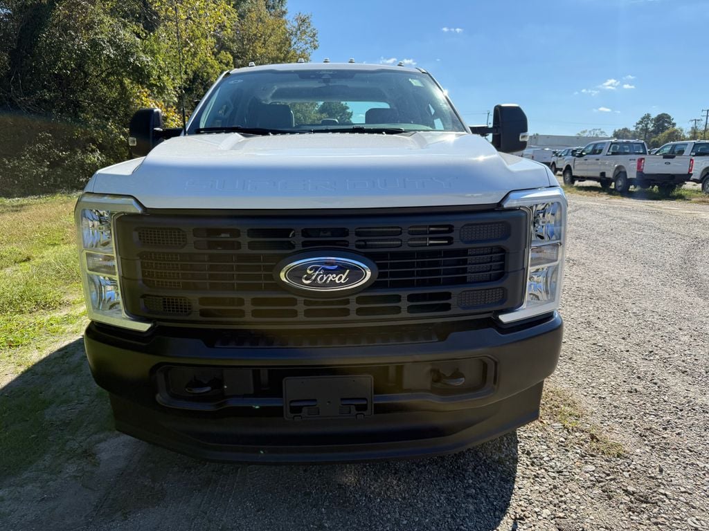 New 2026 Ford F-350 Truck Crew Cab