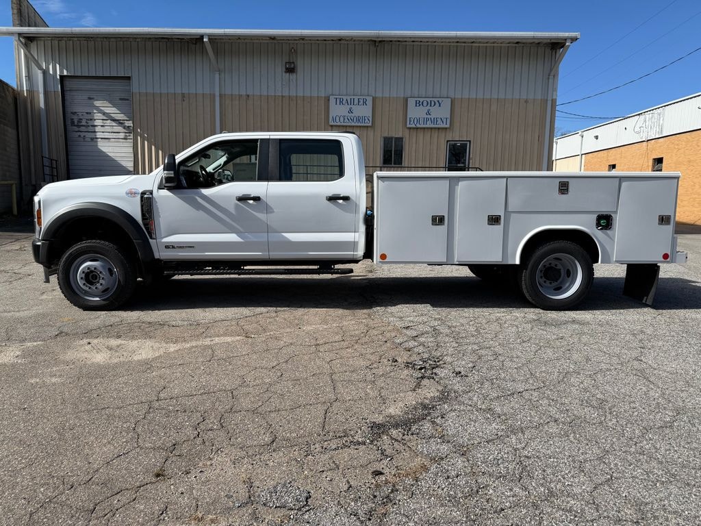 New 2026 Ford F-550 Chassis Truck Crew Cab